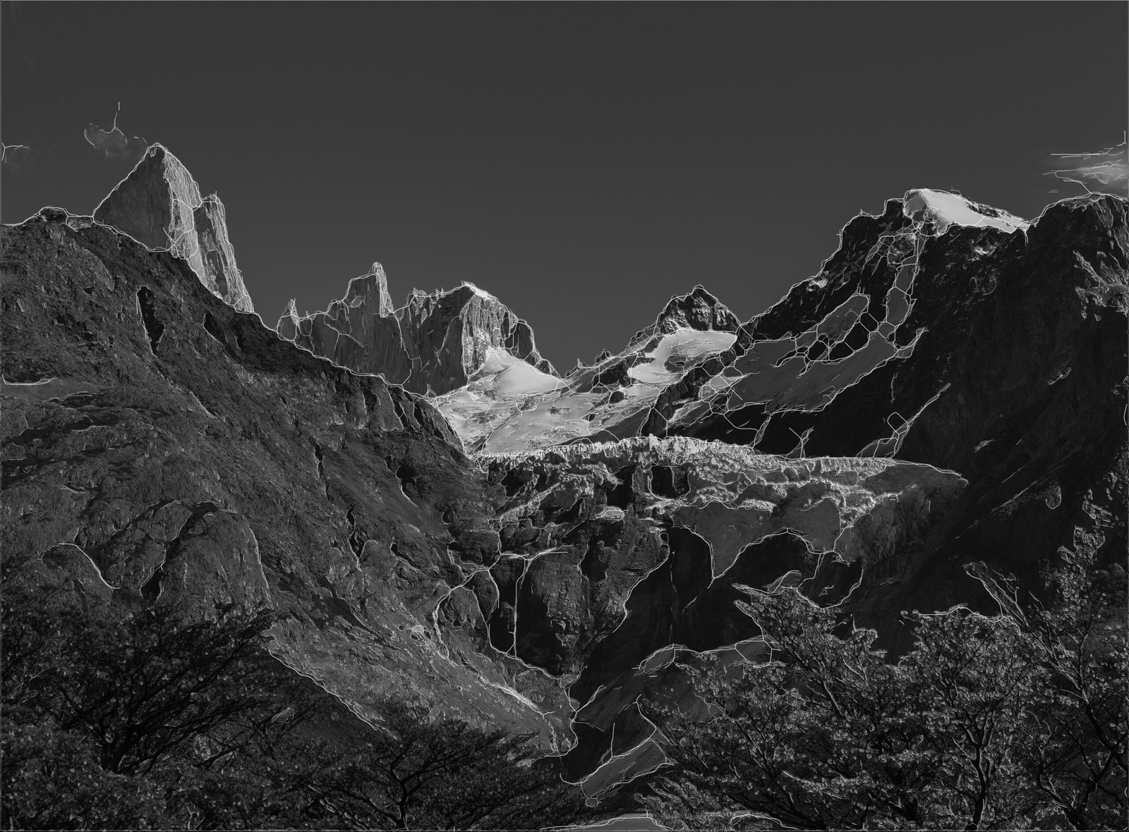 Glaciar Piedras Blancas.
Detección de bordes. HED.
2025 /2026
